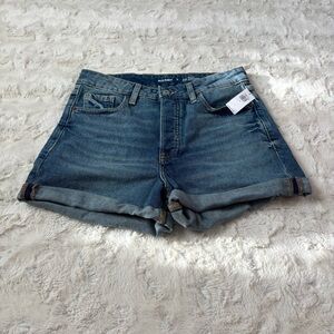 NWT Old Navy Women's Size 6 High Rise Button Fly O.G. Straight Cuffed Shorts